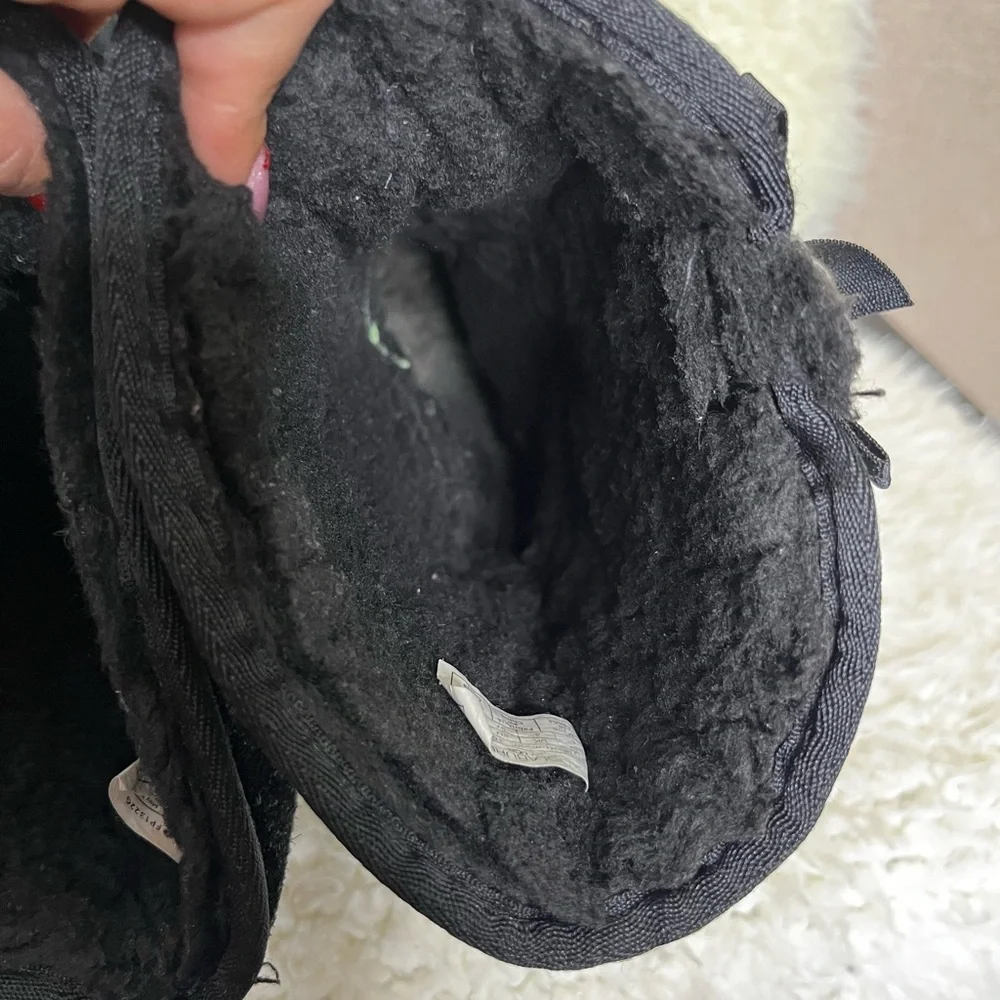 Koolaburra By Ugg Boots Girls Size 5 Youth Black